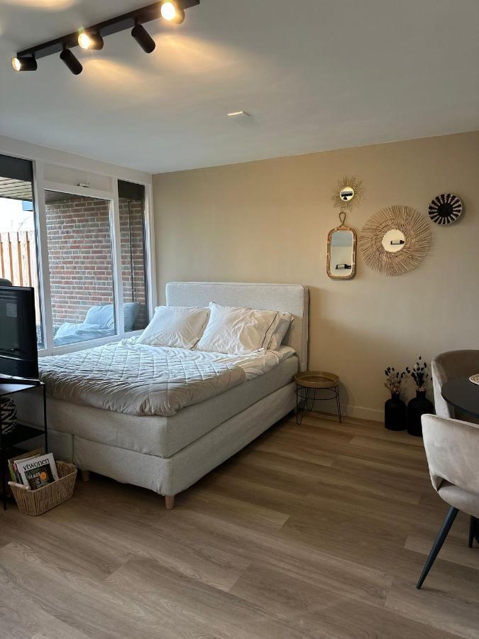 Studio Aan De Maas Apartment Zwijndrecht Exterior photo